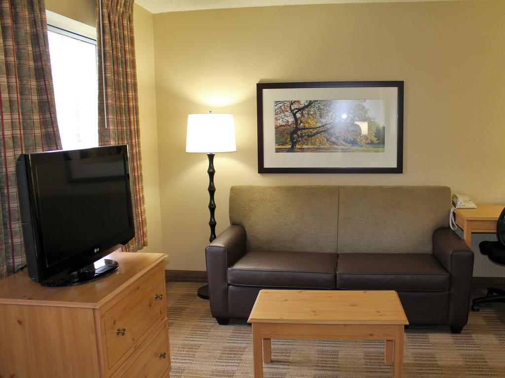 Extended Stay America Select Suites - Chicago - Lombard - Oakbrook Оукбрук-Террес Екстер'єр фото