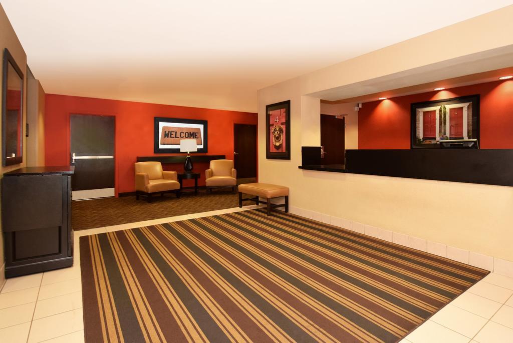Extended Stay America Select Suites - Chicago - Lombard - Oakbrook Оукбрук-Террес Екстер'єр фото