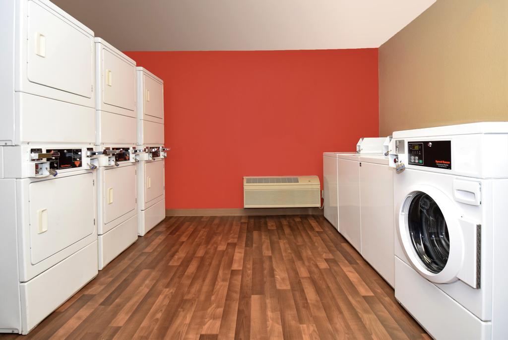 Extended Stay America Select Suites - Chicago - Lombard - Oakbrook Оукбрук-Террес Екстер'єр фото